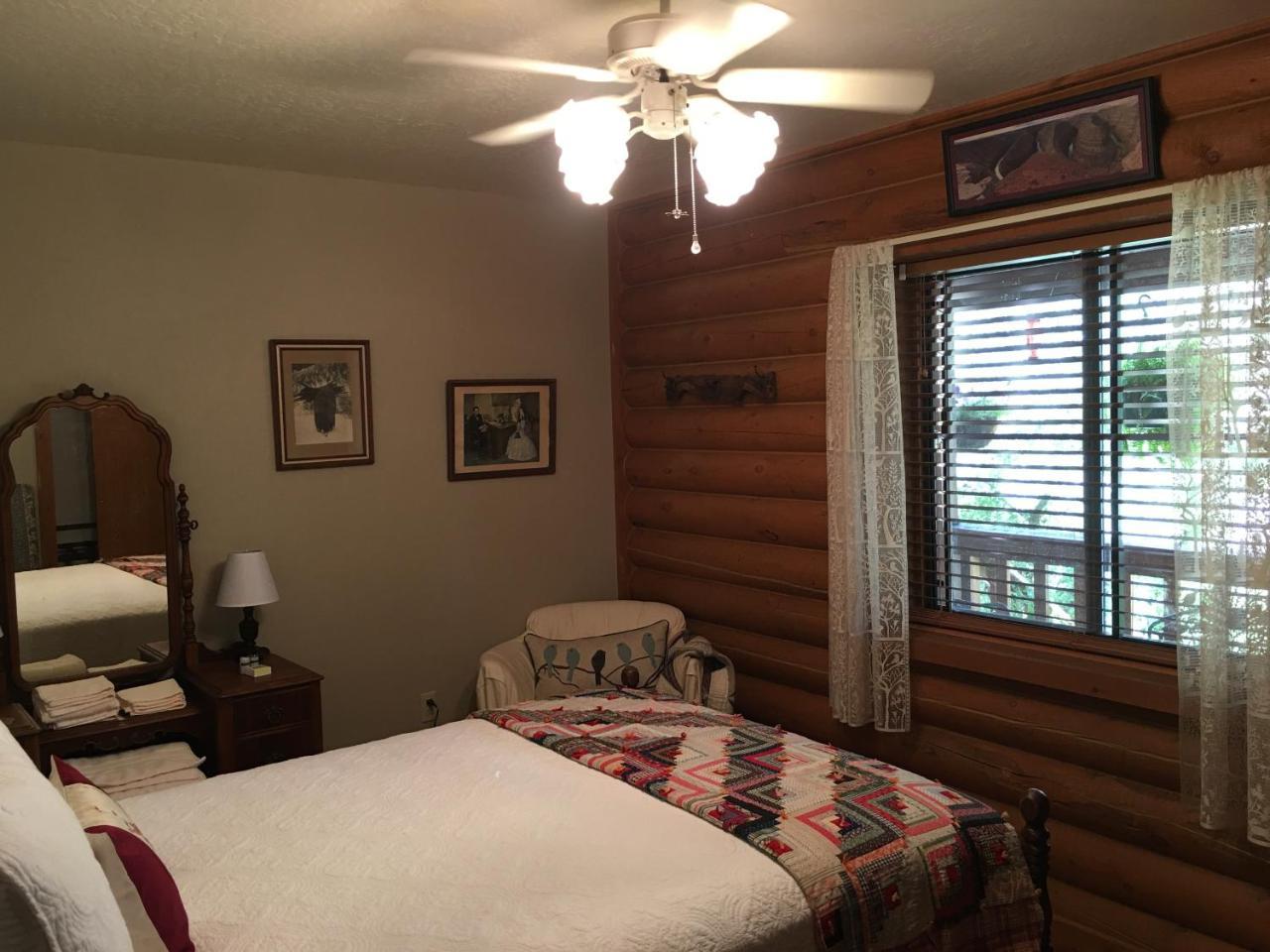 Canyon Wren Bed And Breakfast Bluff Exterior foto